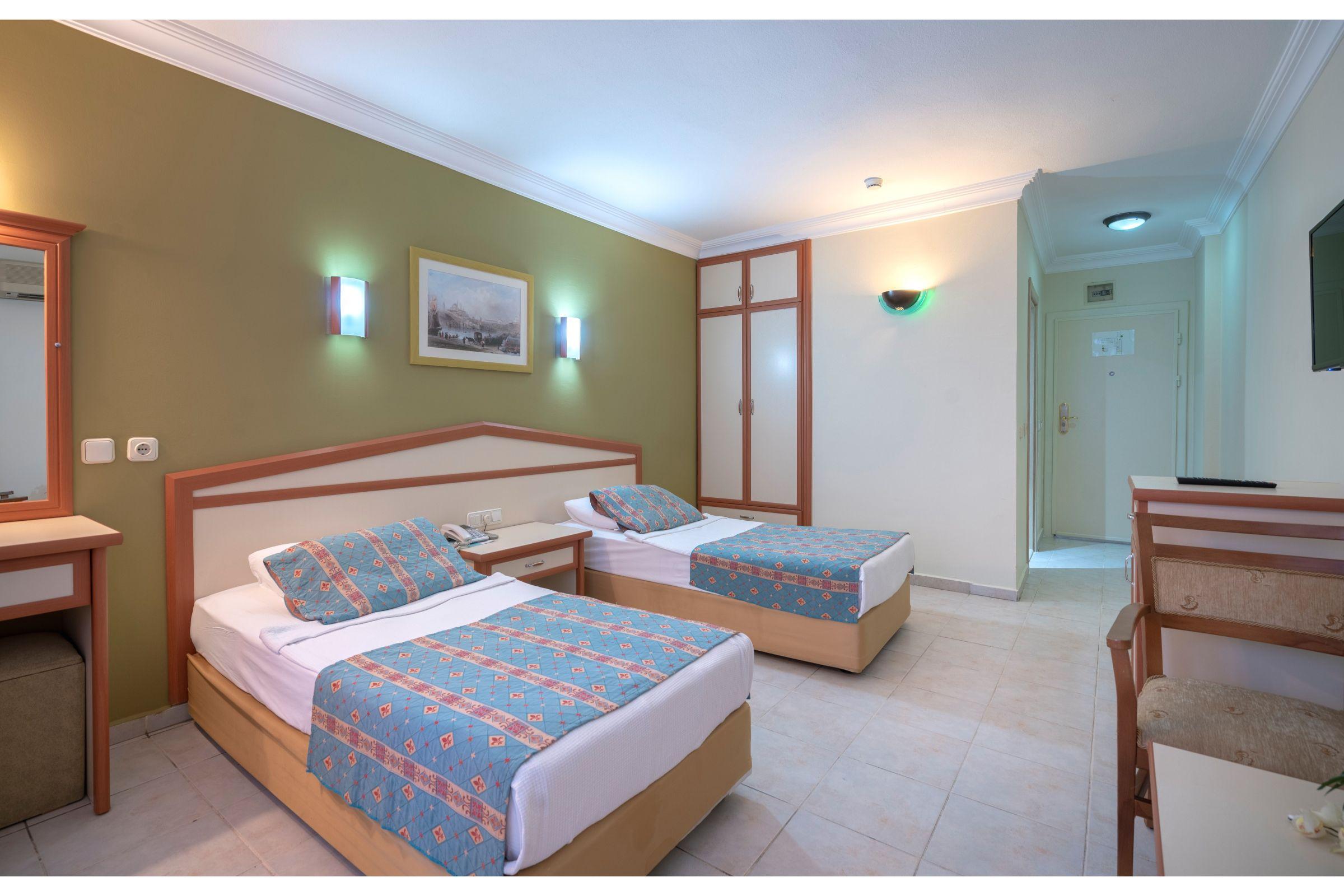 Blue Star Hotel Αλάνια Εξωτερικό φωτογραφία