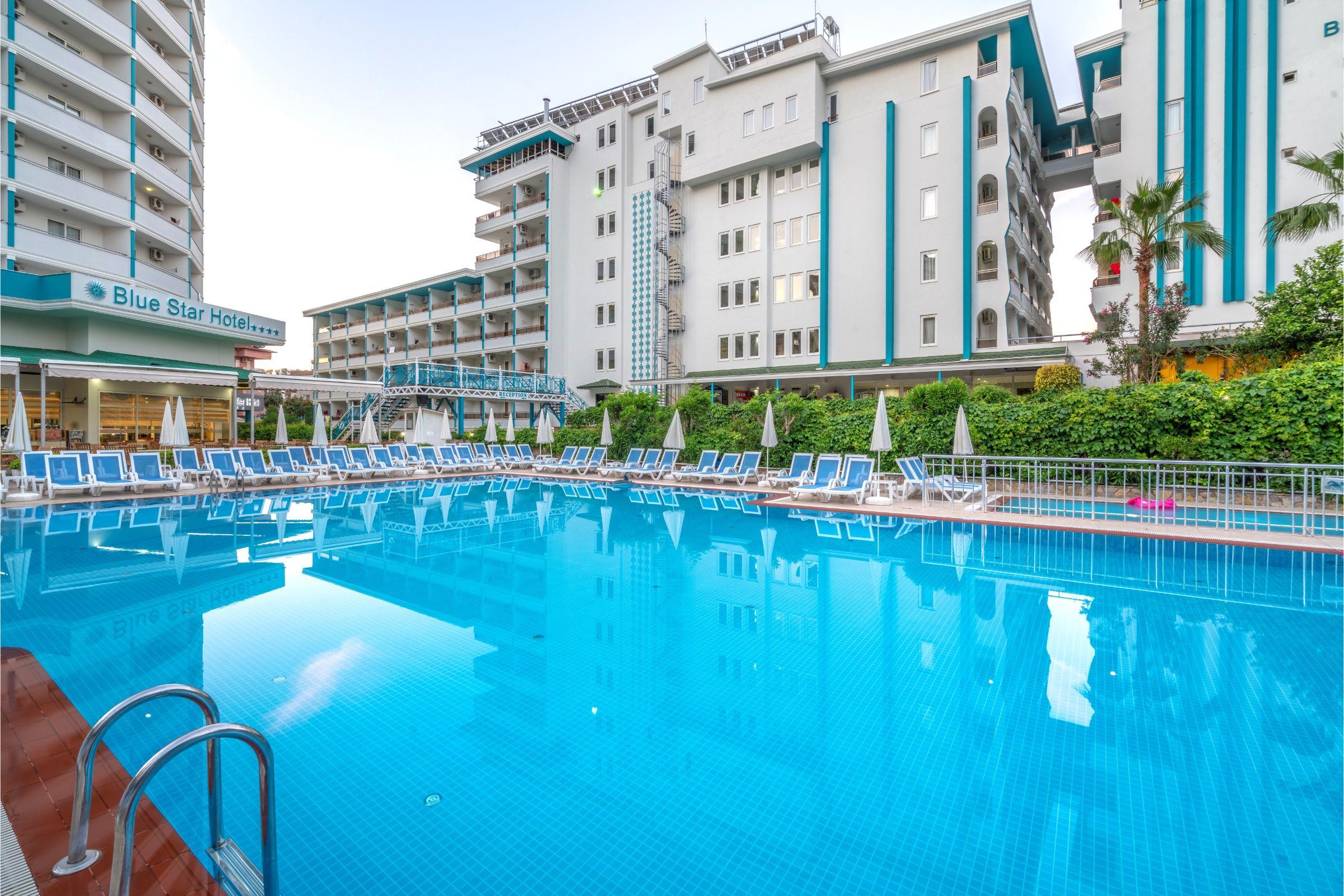 Blue Star Hotel Αλάνια Εξωτερικό φωτογραφία