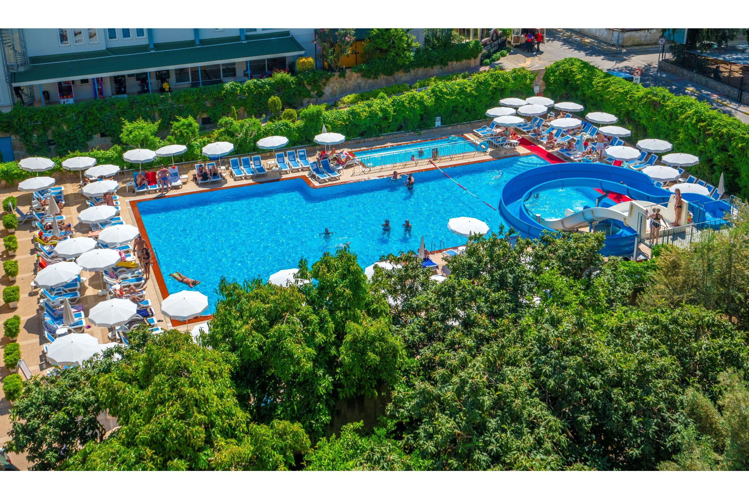 Blue Star Hotel Αλάνια Εξωτερικό φωτογραφία