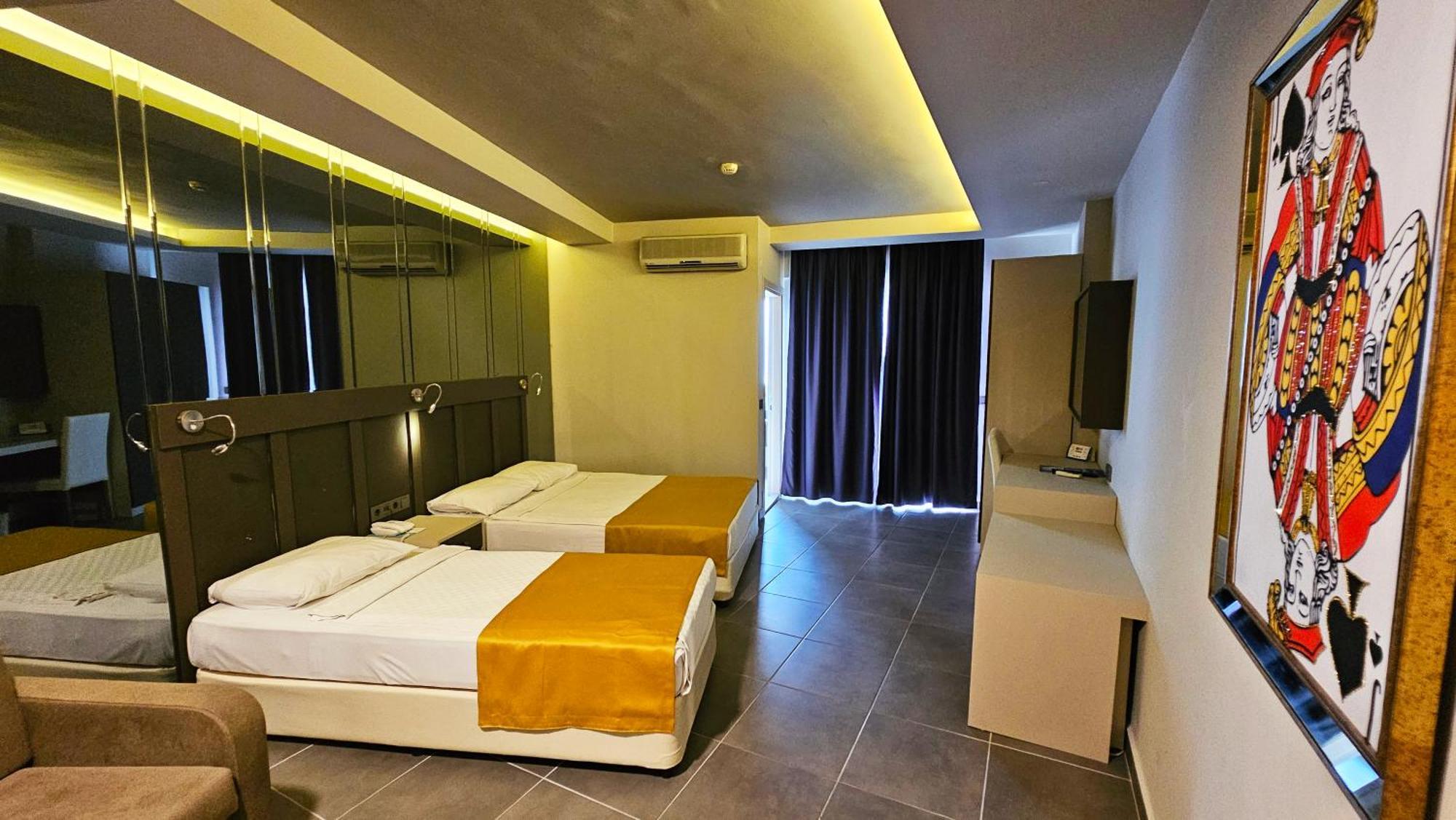 Blue Star Hotel Αλάνια Εξωτερικό φωτογραφία